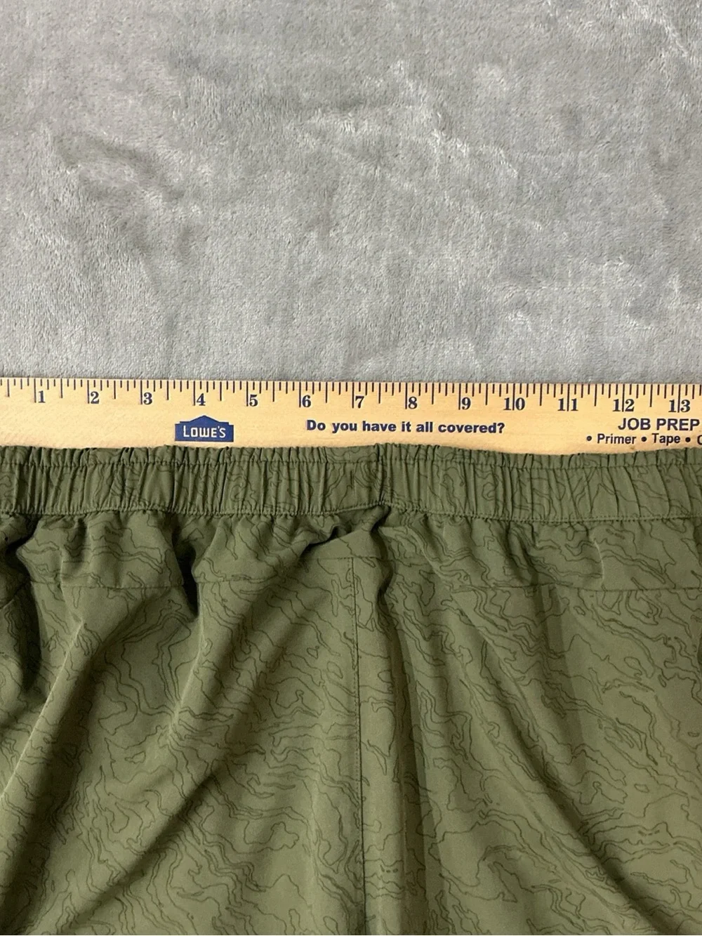 REI Co-Op Trailmade Swim Trunks Mens Large lined green topographic print pockets